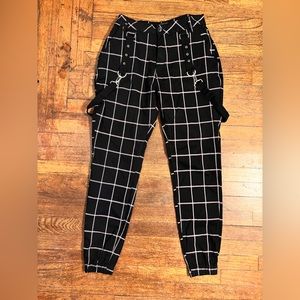 Hot topic high rise pants, size large
